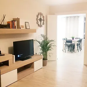 Apartamento Gloria 1 Parking Privado Gratis, Málaga